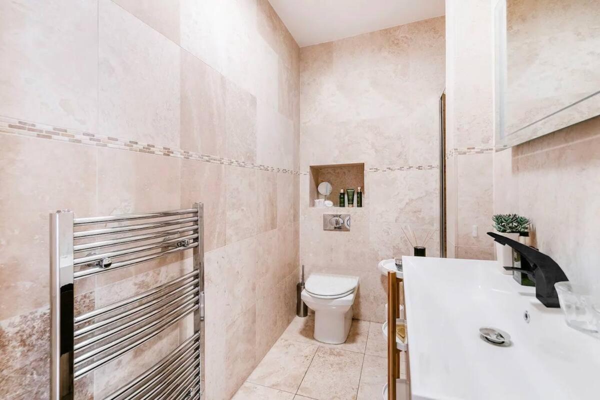 Awesome Leicester Sq! Fashion Flat For Theatre Families And Happy Friends Apartment London Bagian luar foto