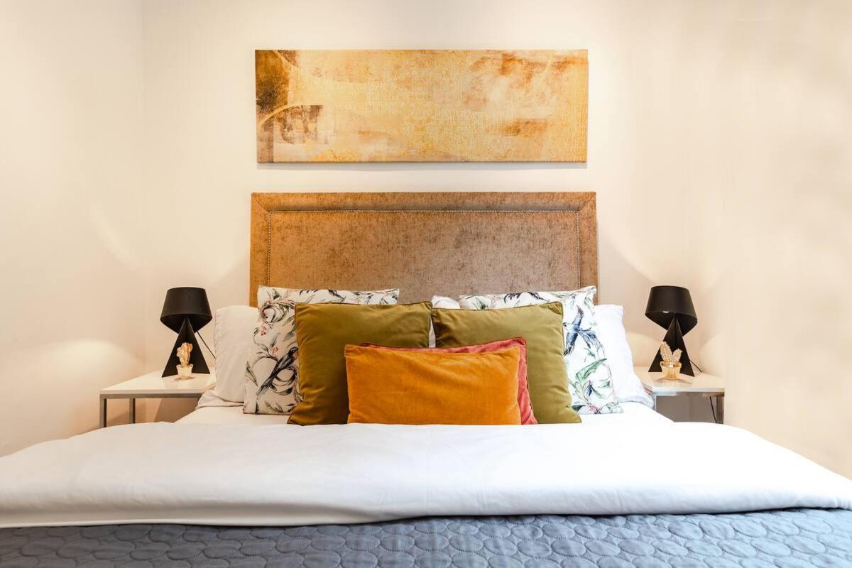 Awesome Leicester Sq! Fashion Flat For Theatre Families And Happy Friends Apartment London Bagian luar foto