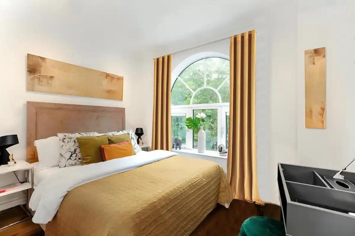Awesome Leicester Sq! Fashion Flat For Theatre Families And Happy Friends Apartment London Bagian luar foto